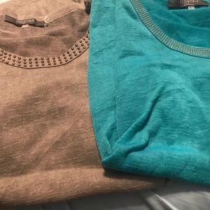 Two sweaters short sleeves
